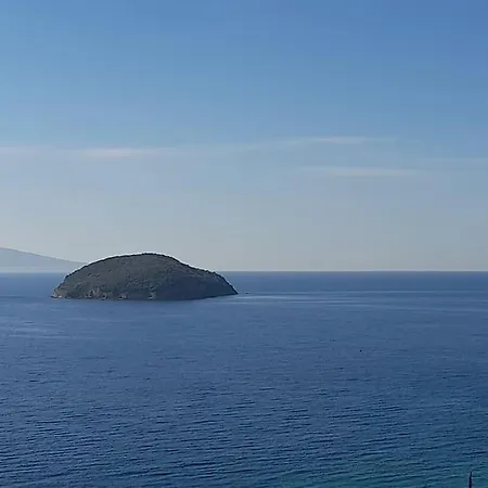 Lighthouse Villa *